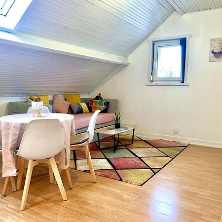 T2 Cosy Et Lumineux - Proche Centre Et Commodites Saint-Quentin  Kültér fotó