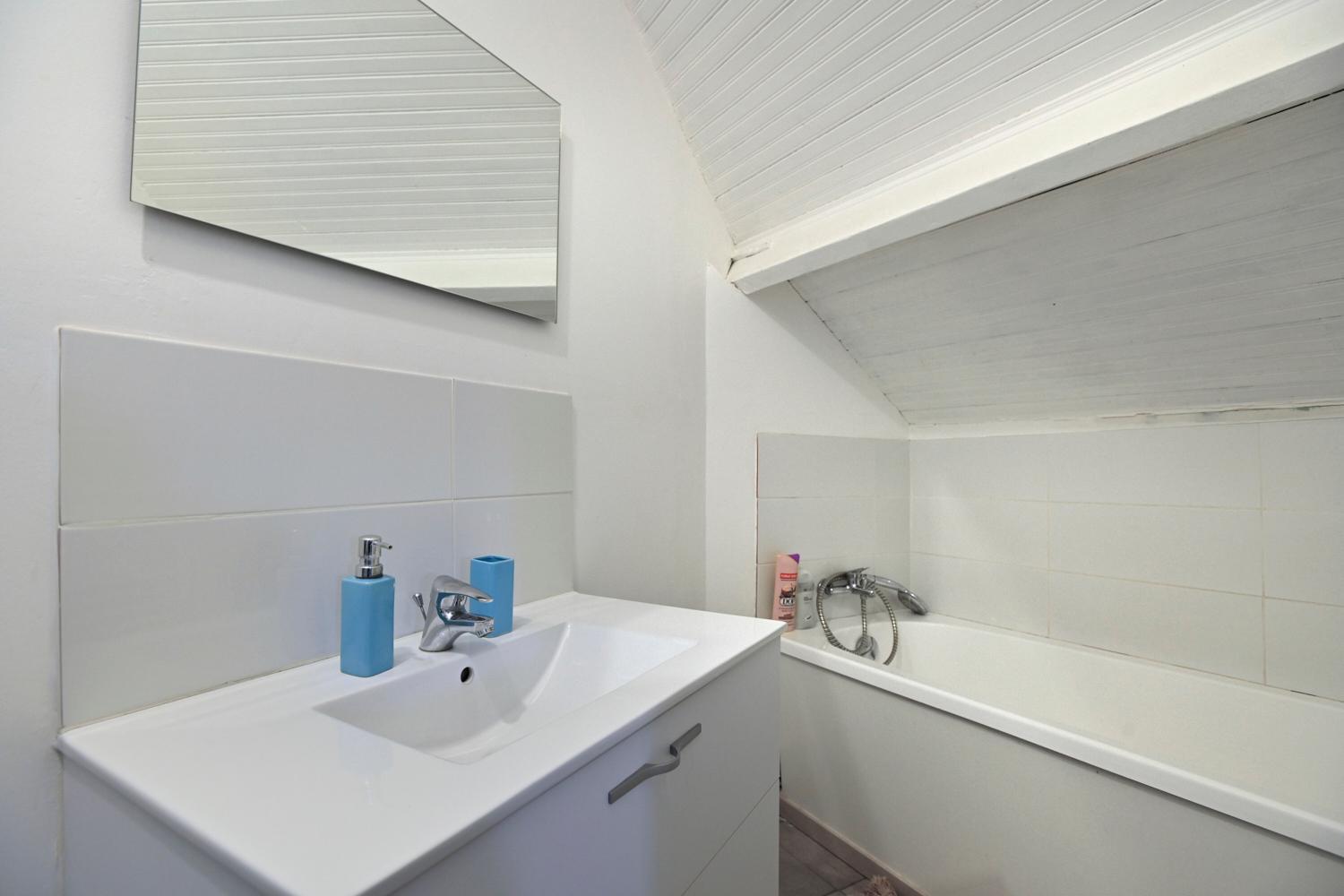 T2 Cosy Et Lumineux - Proche Centre Et Commodites Saint-Quentin  Kültér fotó