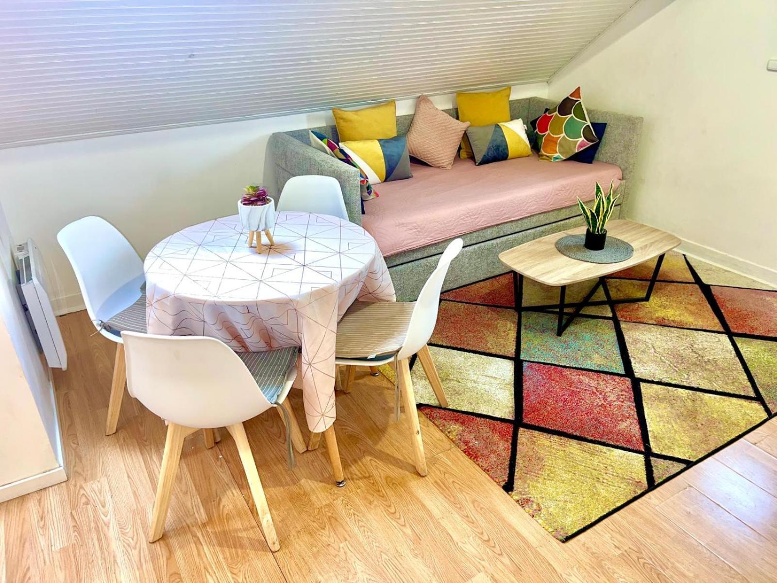 T2 Cosy Et Lumineux - Proche Centre Et Commodites Saint-Quentin  Kültér fotó